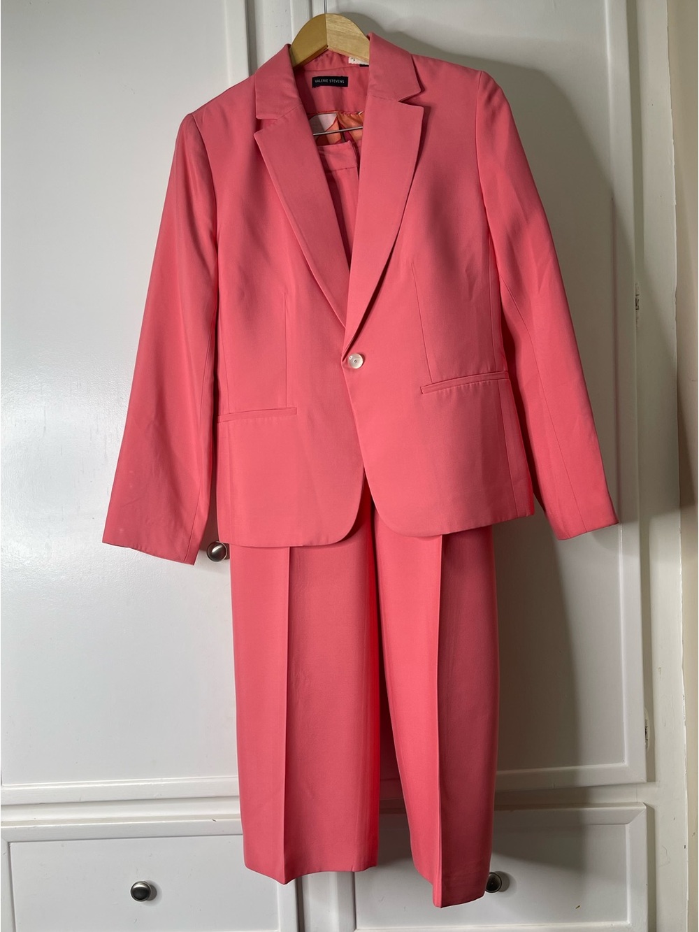 Vintage Valerie Stevens 100% Silk Pant Suit Set Size 6 Pink Floral Lining 90s